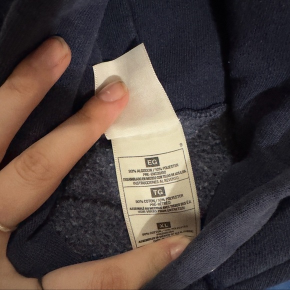 Vintage Y2K Surfer Hoodie - Picture 10 of 15